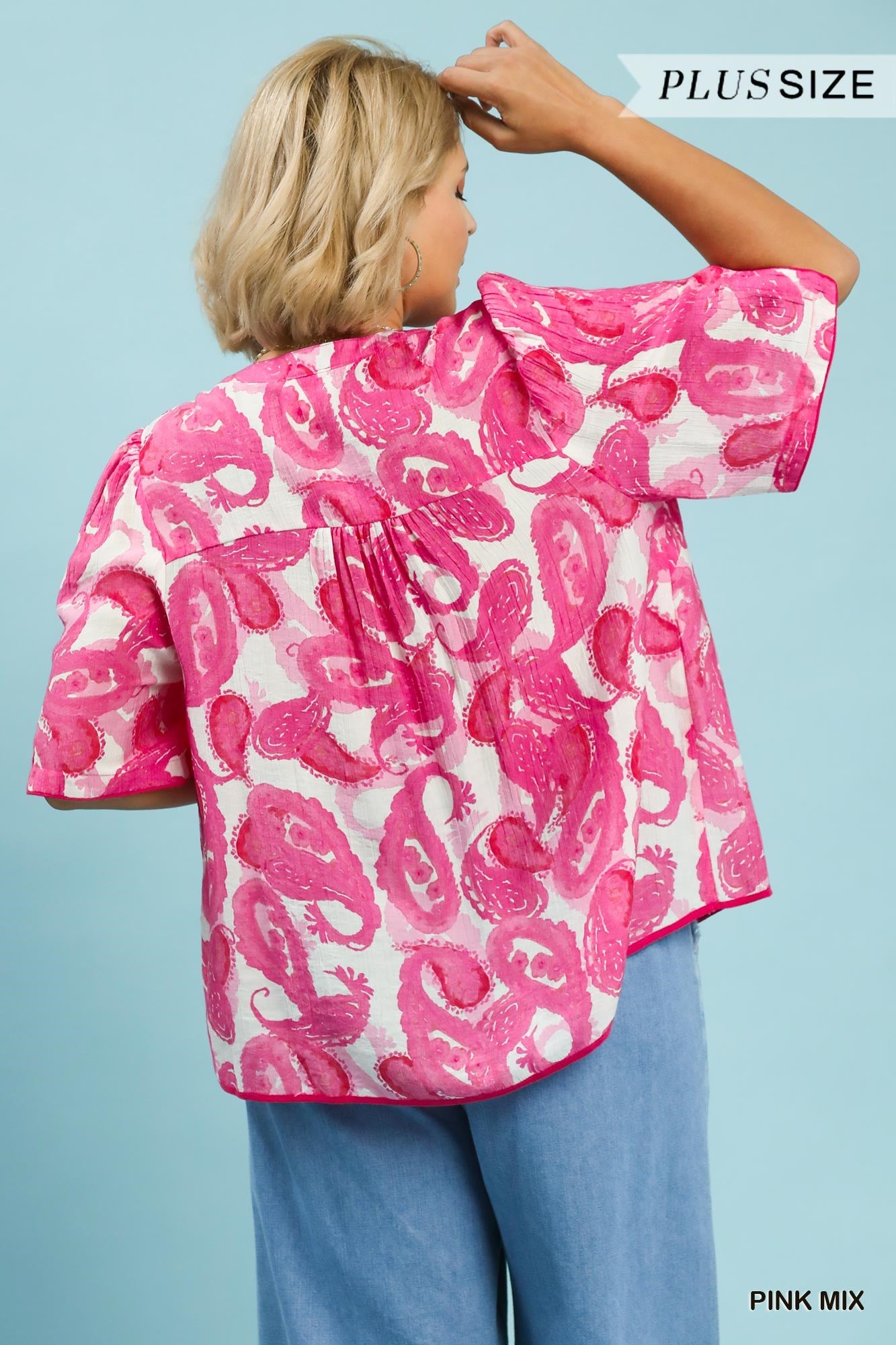 Curvy Pretty in Paisley Blouse