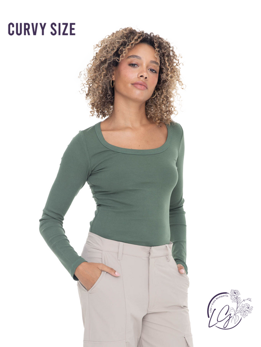 Curvy Streamline Scoop Neck Top