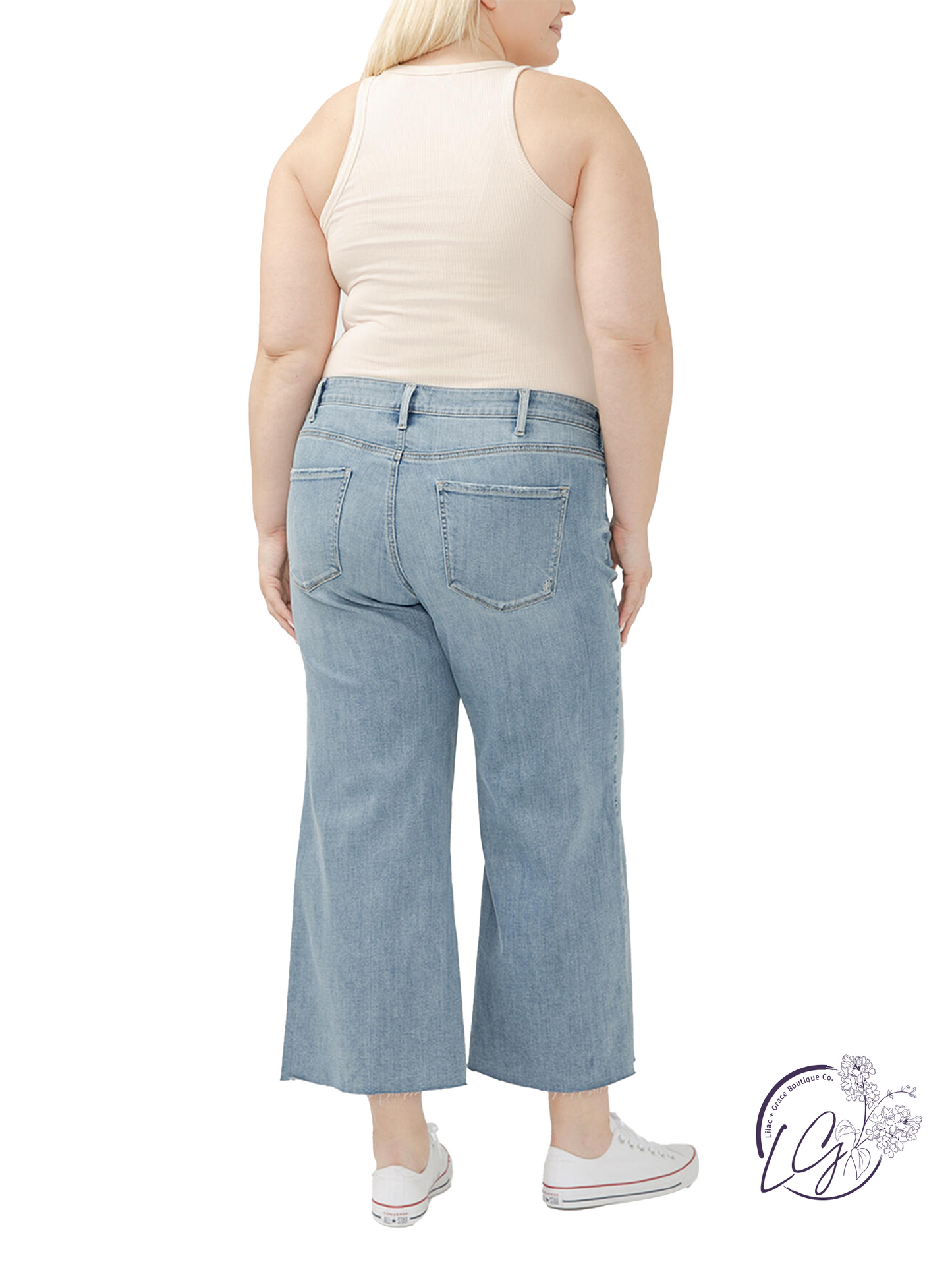 Curvy Christina Mid-Rise Wide Leg Luxe Stretch Jeans by Silver Jeans