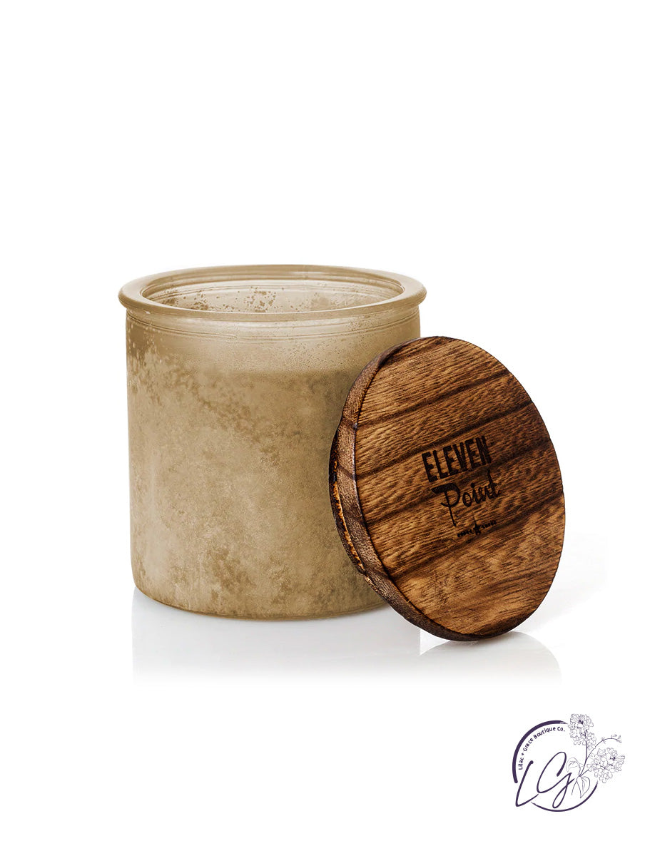ELEVEN POINTS CANDLE