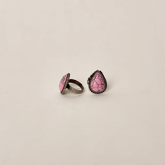 Western Teardrop Stone Ring- Medium