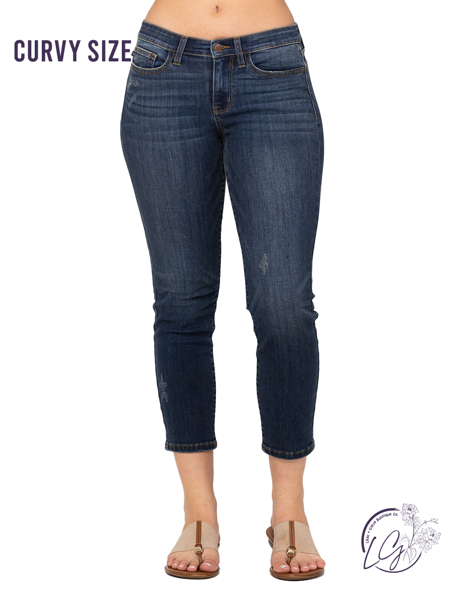 Curvy Relaxed